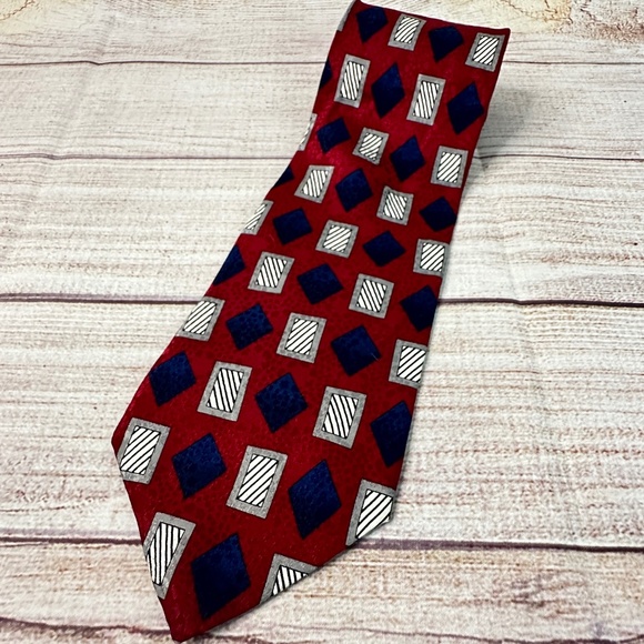 Men's Silk Neck Tie Geoffrey Beane Made USA Italy Geometric 3 3/4 X 57 - Picture 1 of 5